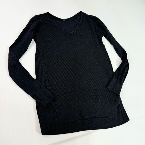 Lululemon Sweater Womens 8 Black Solid Long-Sleeve V-Neck Pullover Waffle Knit - Picture 1 of 13